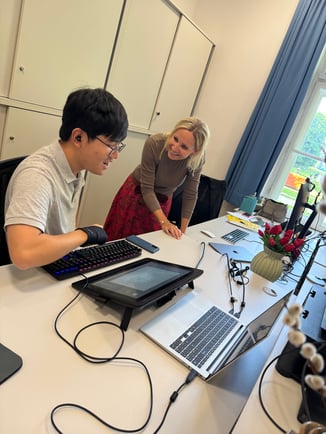 Hyungmok at work